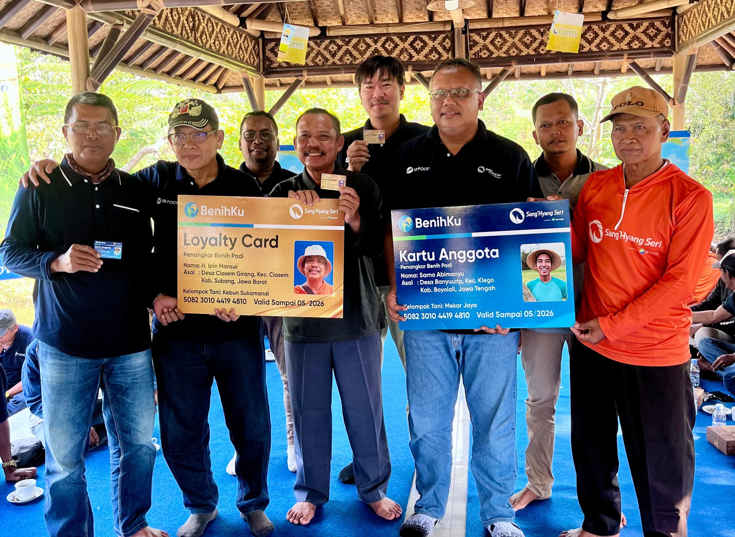 PT Sang Hyang Seri Luncurkan Program Loyalty Card untuk Petani Penangkar Benih Padi