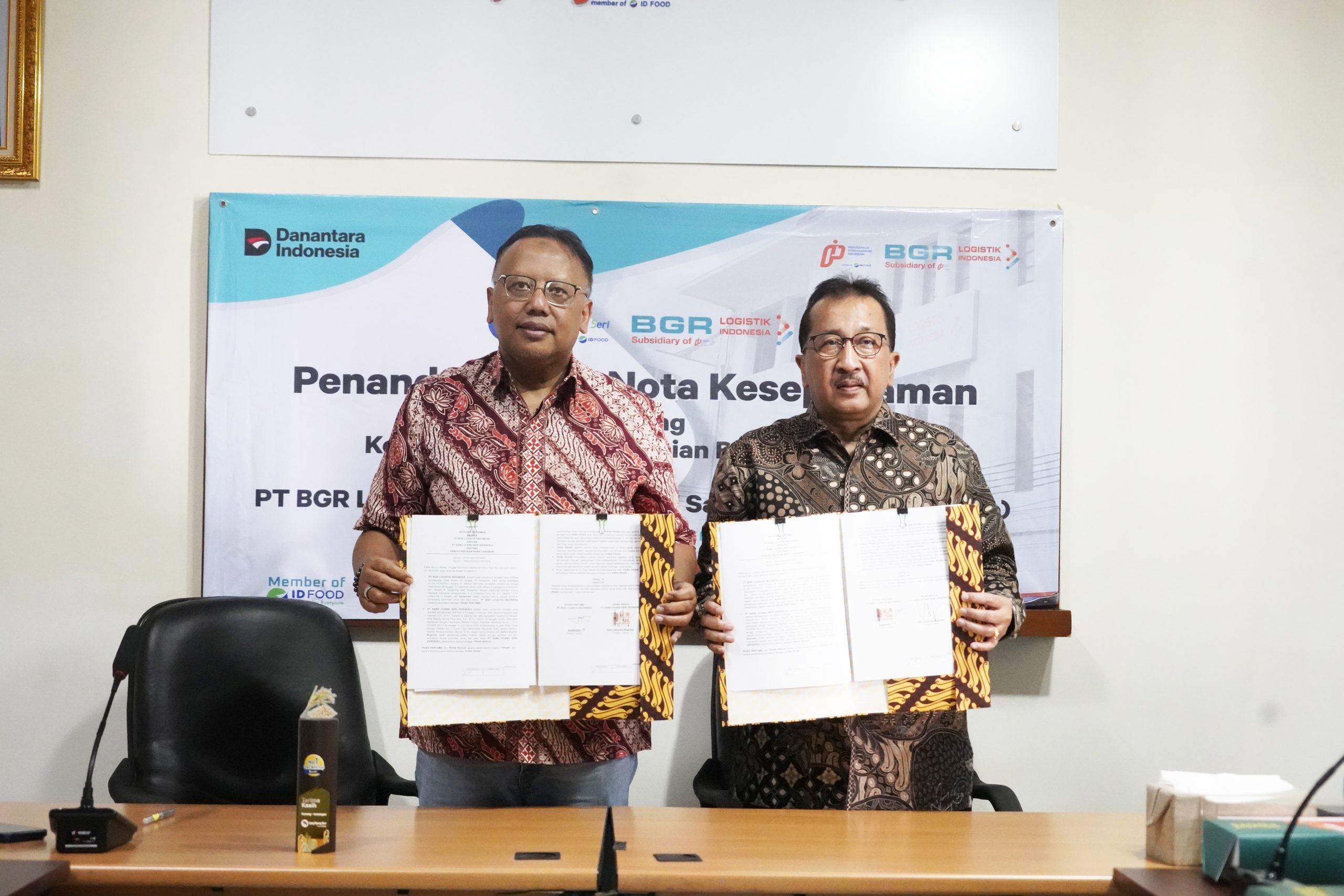Perkuat Distribusi Benih Nasional, PT Sang Hyang Seri Gandeng PT BGR Logistik Indonesia dalam Kemitraan Strategis